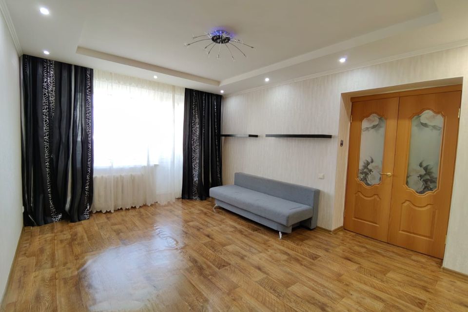 Продаётся 2-комнатная квартира, 56.3 м²
