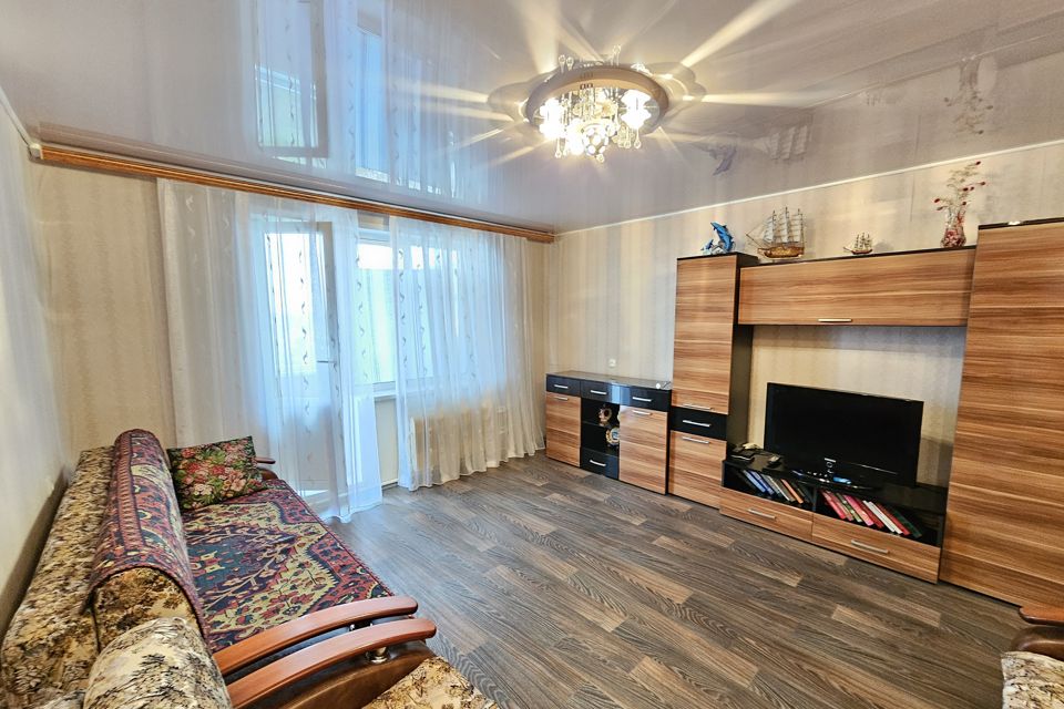 Продаётся 3-комнатная квартира, 62.3 м²