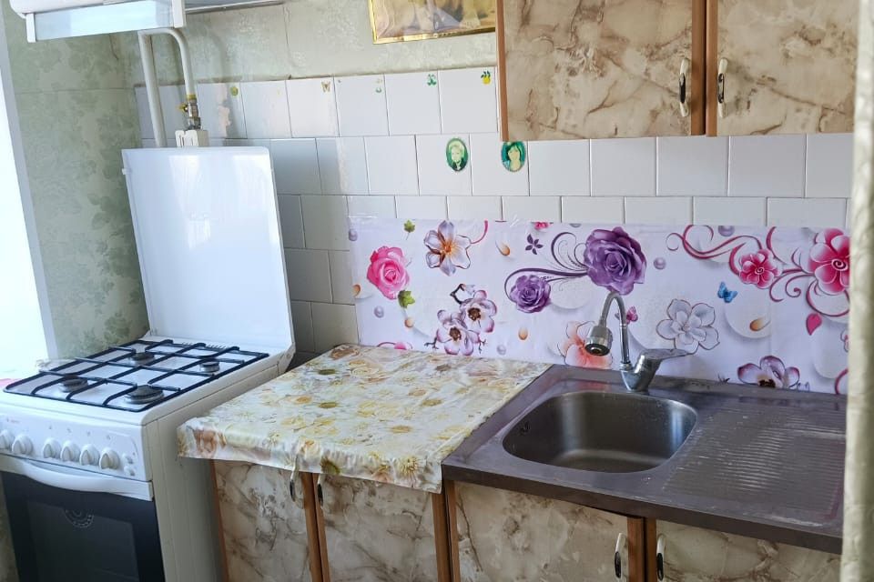 Продаётся 3-комнатная квартира, 55.2 м²