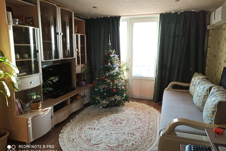 Продаётся 2-комнатная квартира, 49.3 м²