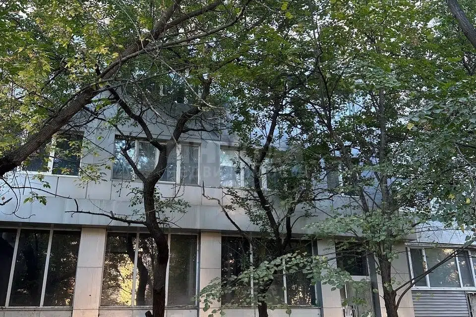 Продаётся помещение своб. назначения, 235 м²