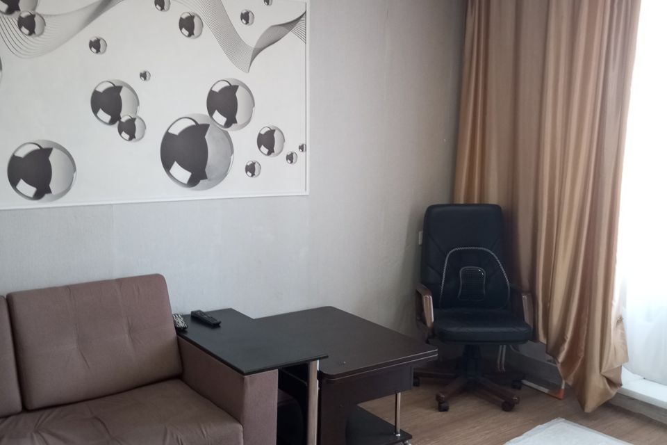 Продаётся 4-комнатная квартира, 85.6 м²