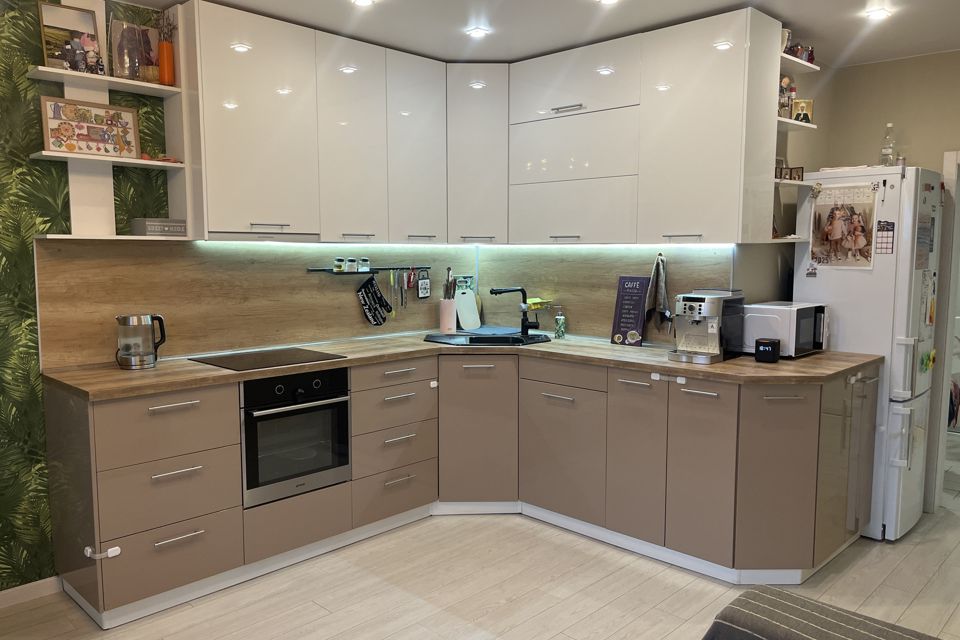 Продаётся 3-комнатная квартира, 88.6 м²