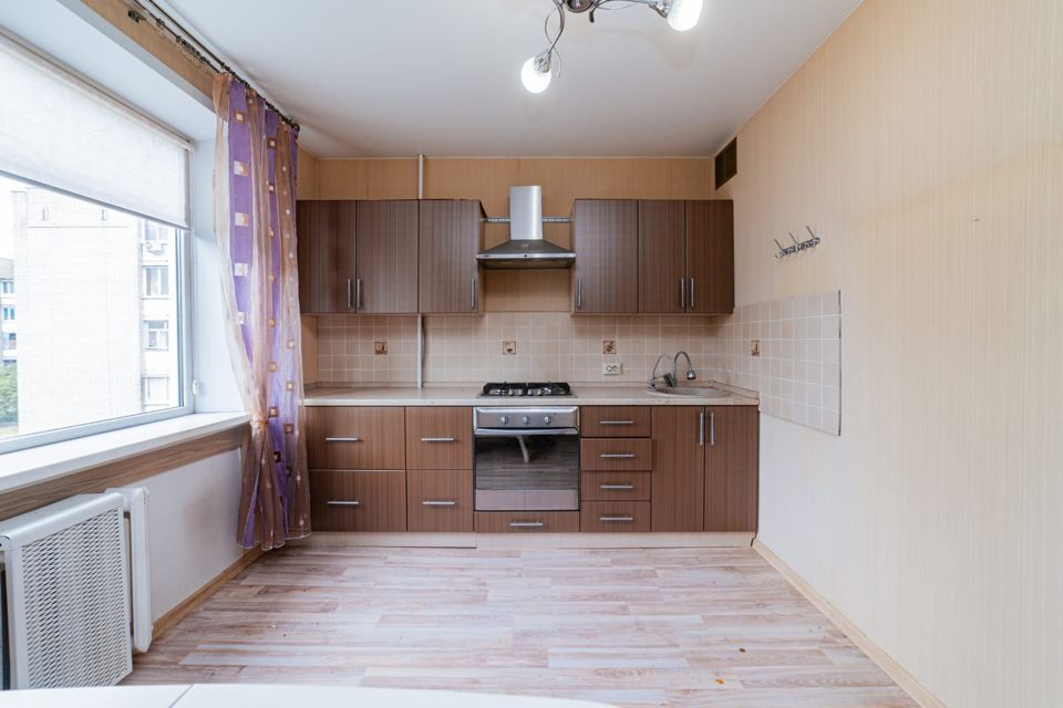 Продаётся 2-комнатная квартира, 65.2 м²