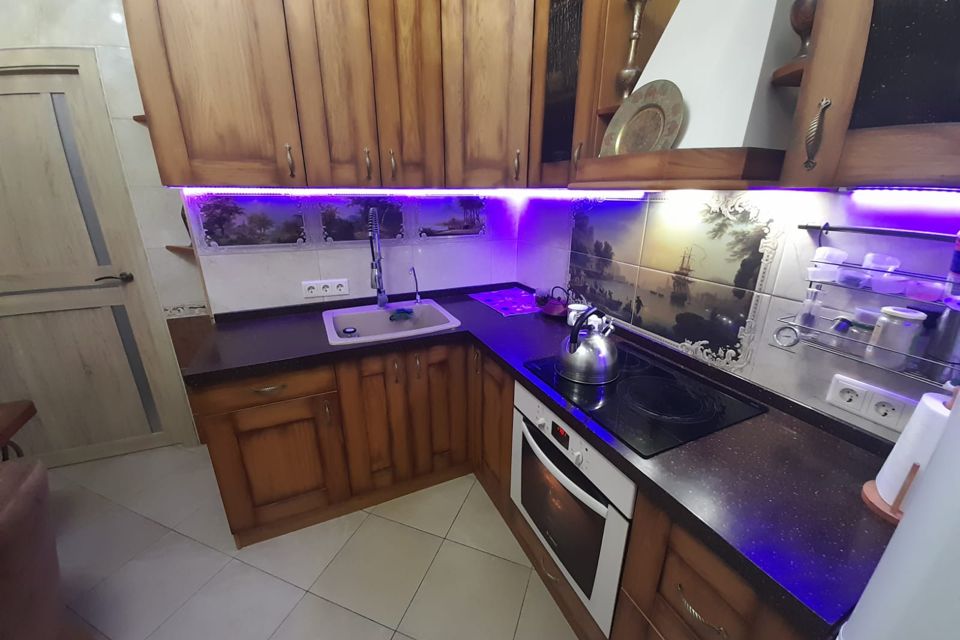 Продаётся 2-комнатная квартира, 69 м²