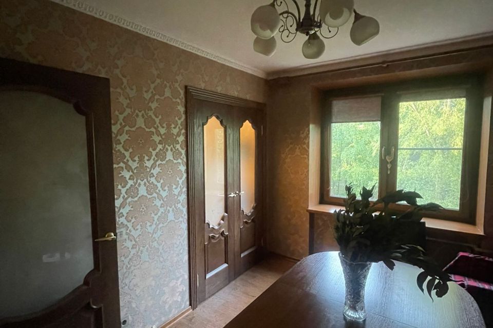 Продаётся 3-комнатная квартира, 57.3 м²