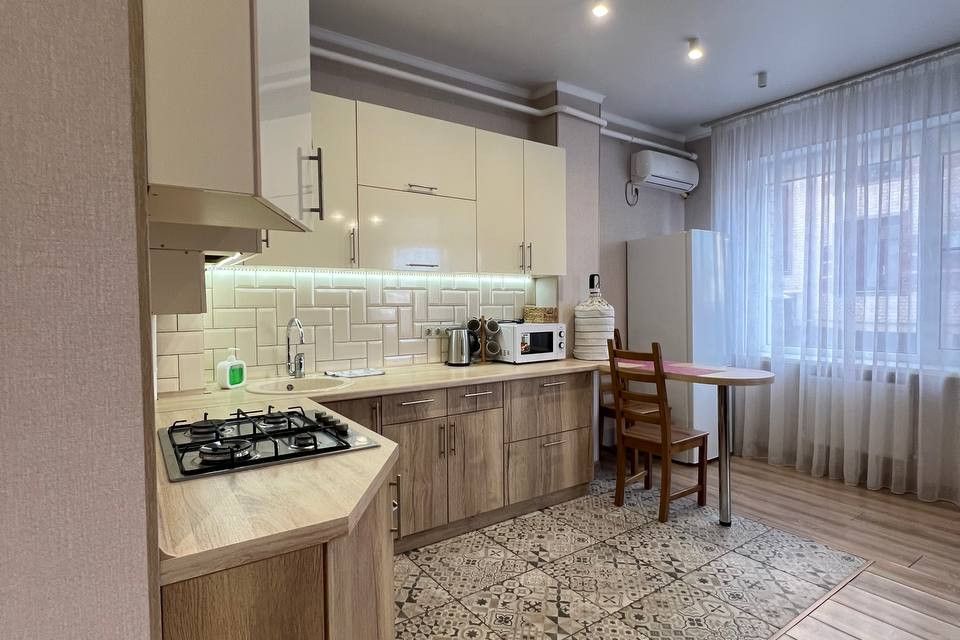 Продаётся 2-комнатная квартира, 46.7 м²