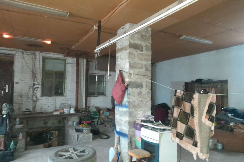 Продаётся 1-этажный дом, 200 м²