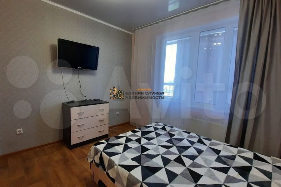 Сдаётся 2-комнатная квартира, 55 м²