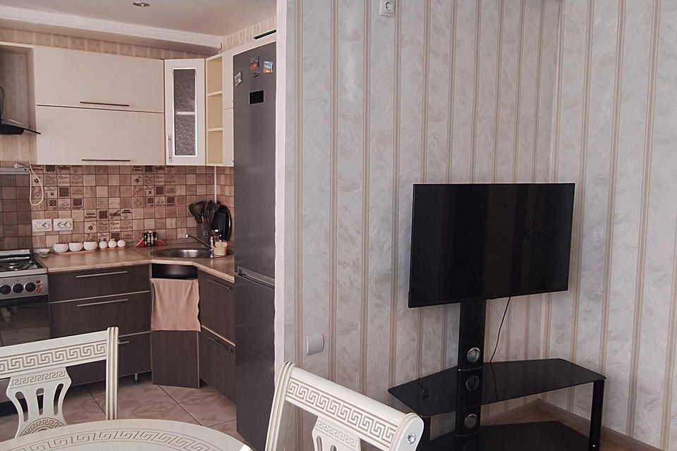 Продаётся 2-комнатная квартира, 43.4 м²