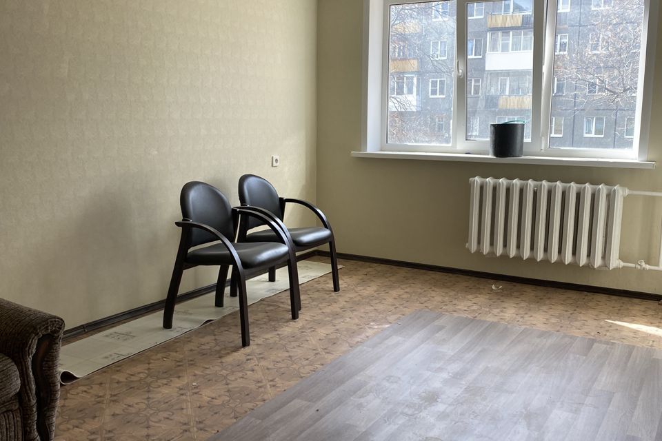 Продаётся комната в 3-комн. квартире, 17 м²