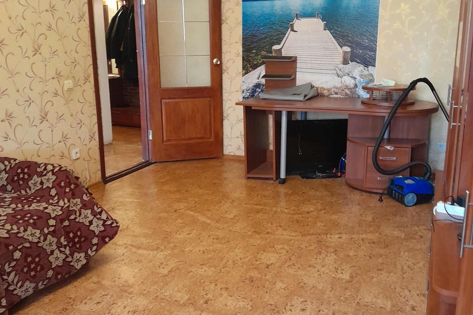 Продаётся 1-комнатная квартира, 38 м²