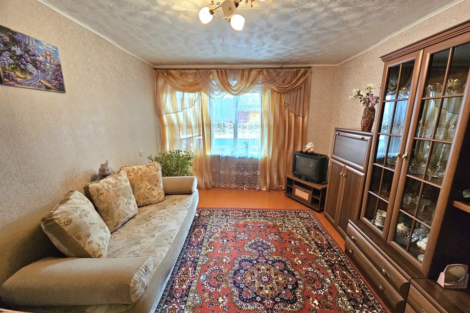 Продаётся 3-комнатная квартира, 61.3 м²