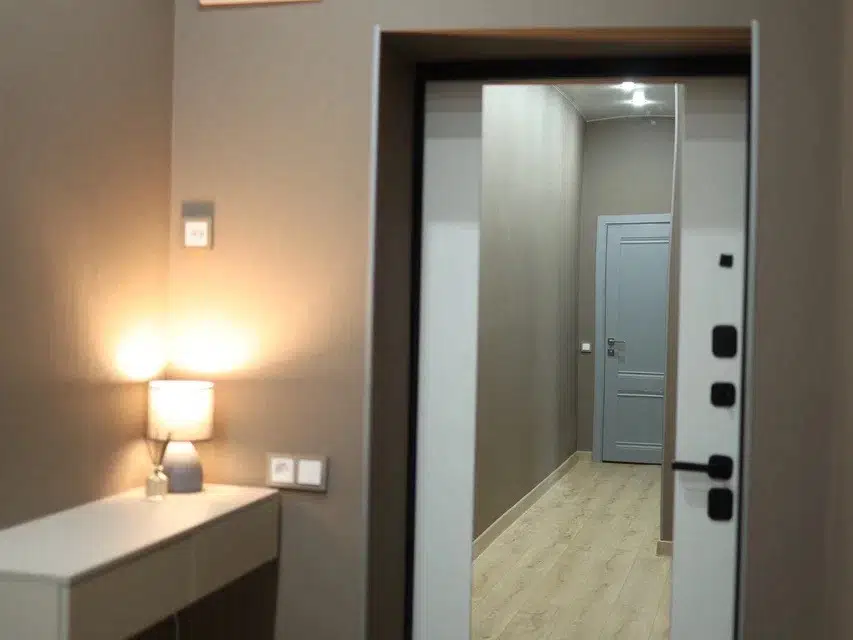 Продаётся 2-комнатная квартира, 56.8 м²