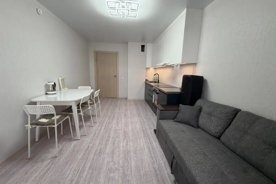 Продаётся 1-комнатная квартира, 43.1 м²