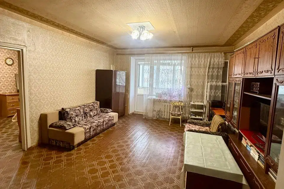 Продаётся 4-комнатная квартира, 93.2 м²