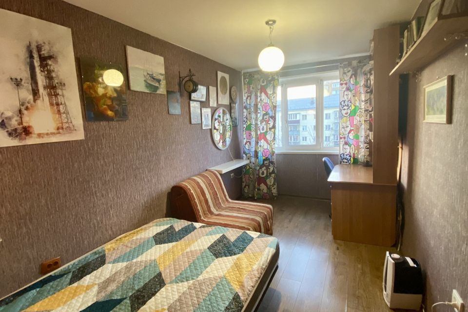 Продаётся 3-комнатная квартира, 54.5 м²