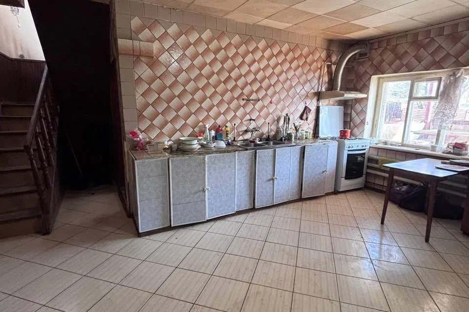 Продаётся 2-этажный дом, 176 м²