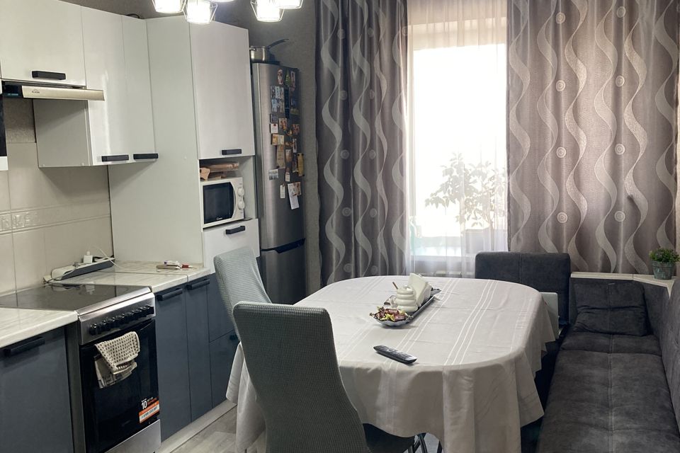 Продаётся 2-комнатная квартира, 66.5 м²
