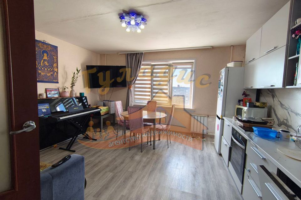 Продаётся 3-комнатная квартира, 64.4 м²