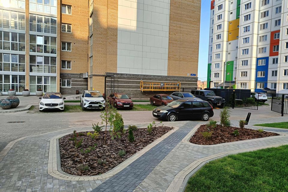 Продаётся 1-комнатная квартира, 49 м²