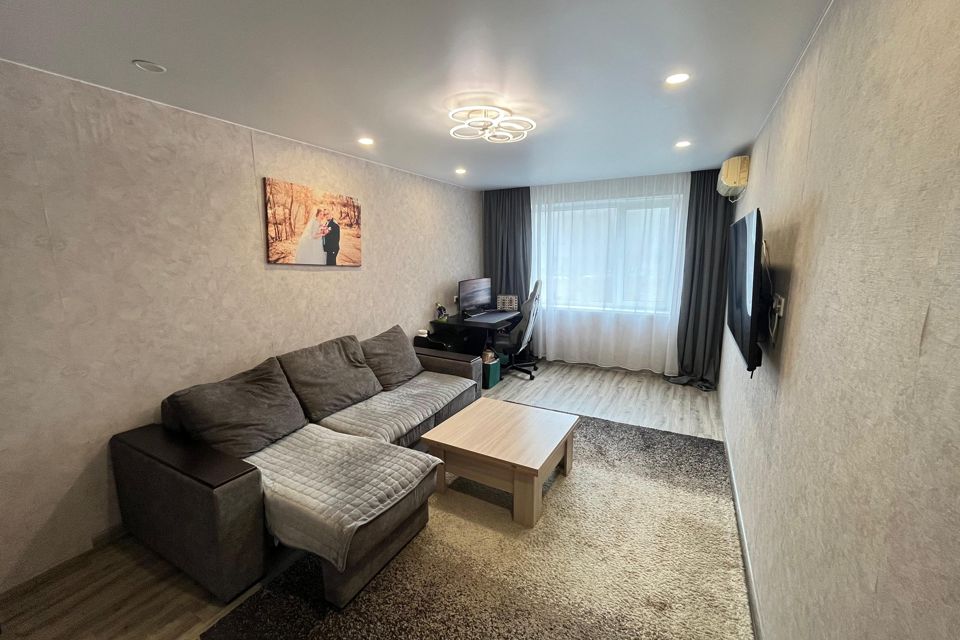 Продаётся 3-комнатная квартира, 65.4 м²