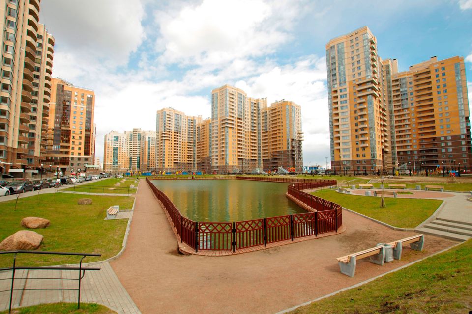 Продаётся 2-комнатная квартира, 62.2 м²