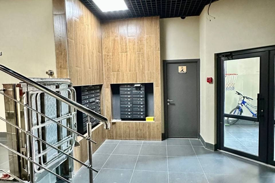 Продаётся 1-комнатная квартира, 46.3 м²