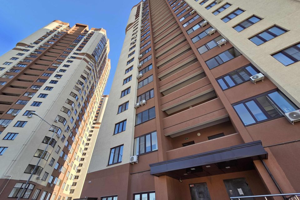 Продаётся 1-комнатная квартира, 41.3 м²