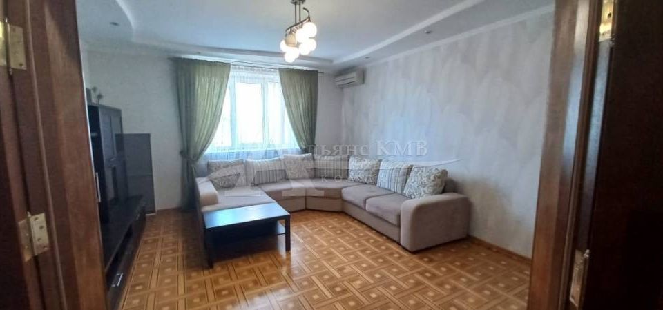 Продаётся 3-комнатная квартира, 100 м²