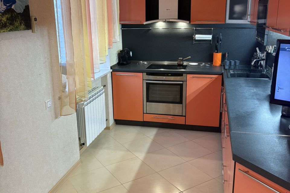 Продаётся 3-комнатная квартира, 62 м²