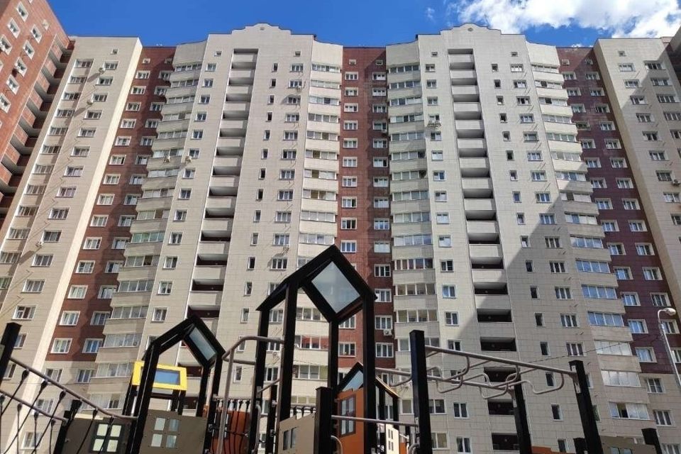 Продаётся 2-комнатная квартира, 68.2 м²