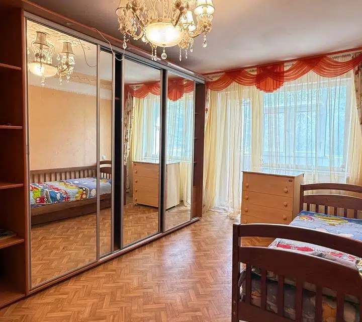 Продаётся 2-комнатная квартира, 42 м²