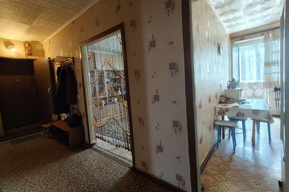 Продаётся 4-комнатная квартира, 85 м²