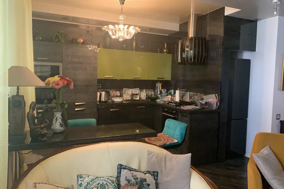 Продаётся 3-комнатная квартира, 74 м²