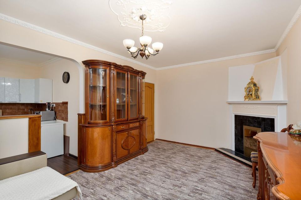 Продаётся 3-комнатная квартира, 77.1 м²