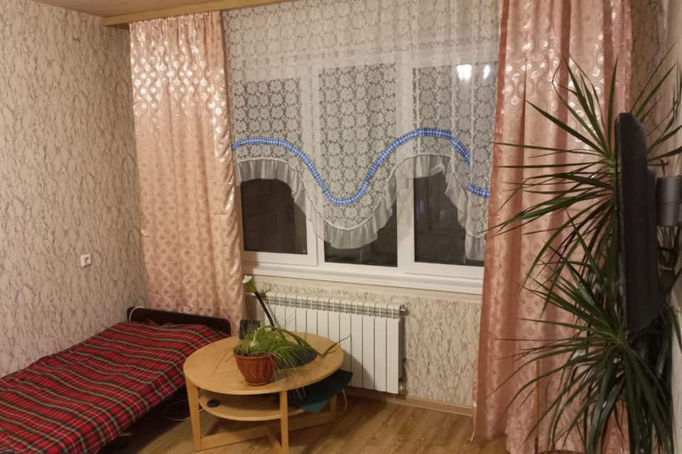 Продаётся 1-комнатная квартира, 35.6 м²