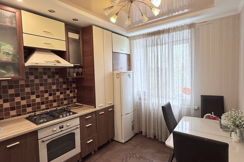 Продаётся 3-комнатная квартира, 77.7 м²