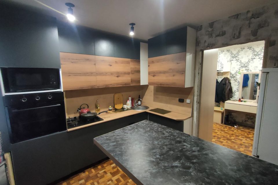 Продаётся 2-комнатная квартира, 53 м²
