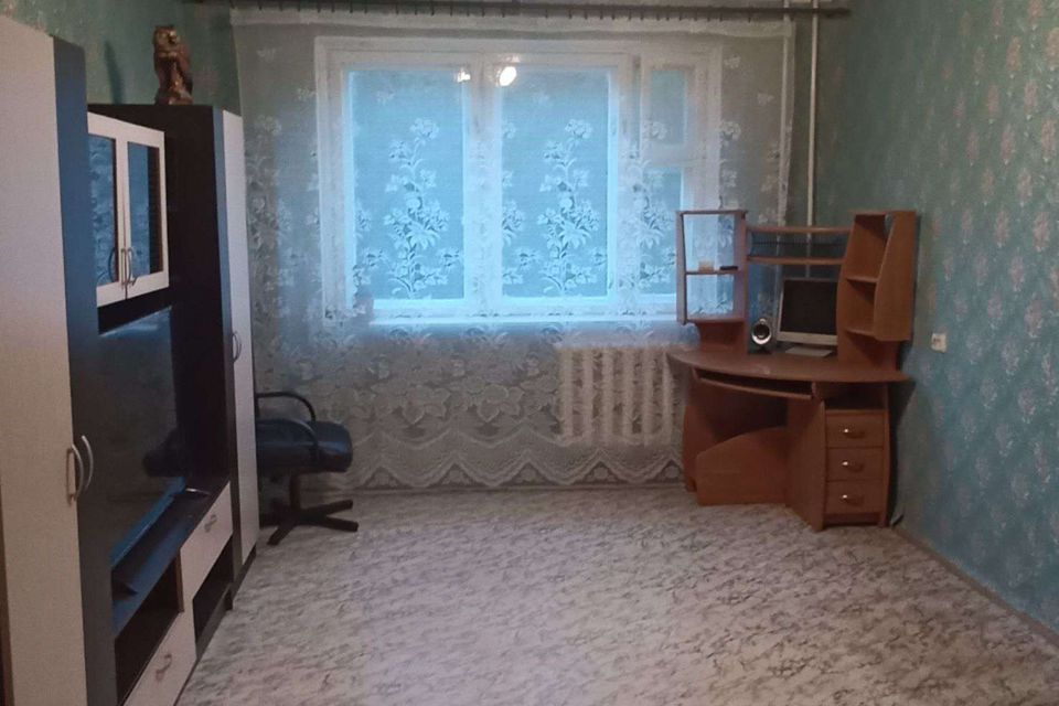 Продаётся 1-комнатная квартира, 38 м²