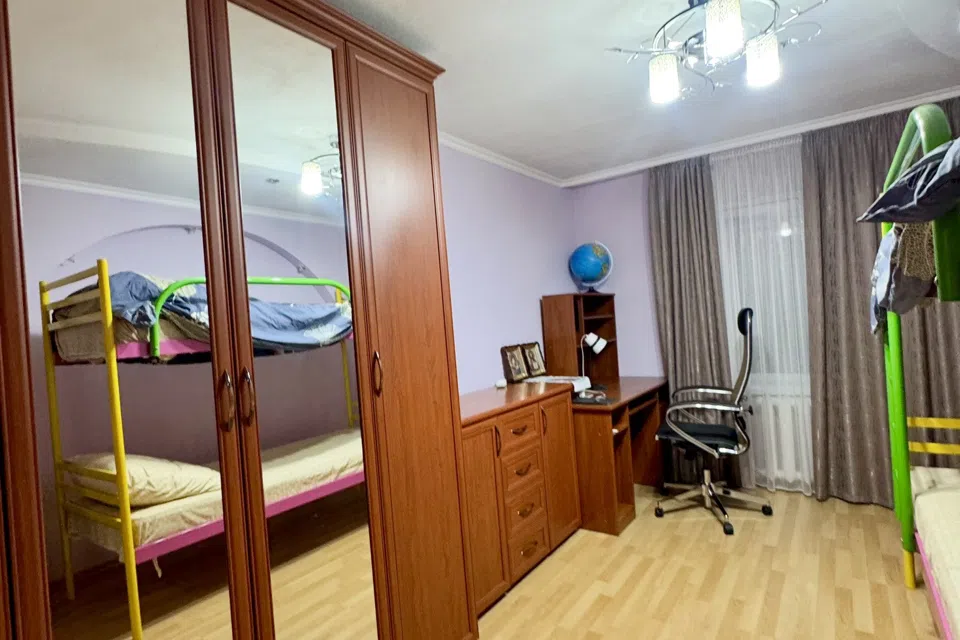 Продаётся 2-комнатная квартира, 61 м²