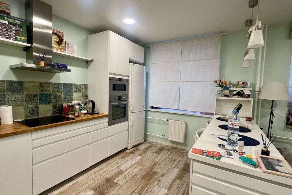 Продаётся 1-комнатная квартира, 44 м²