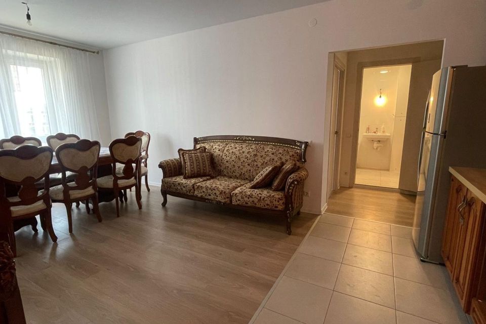 Продаётся 3-комнатная квартира, 71.8 м²