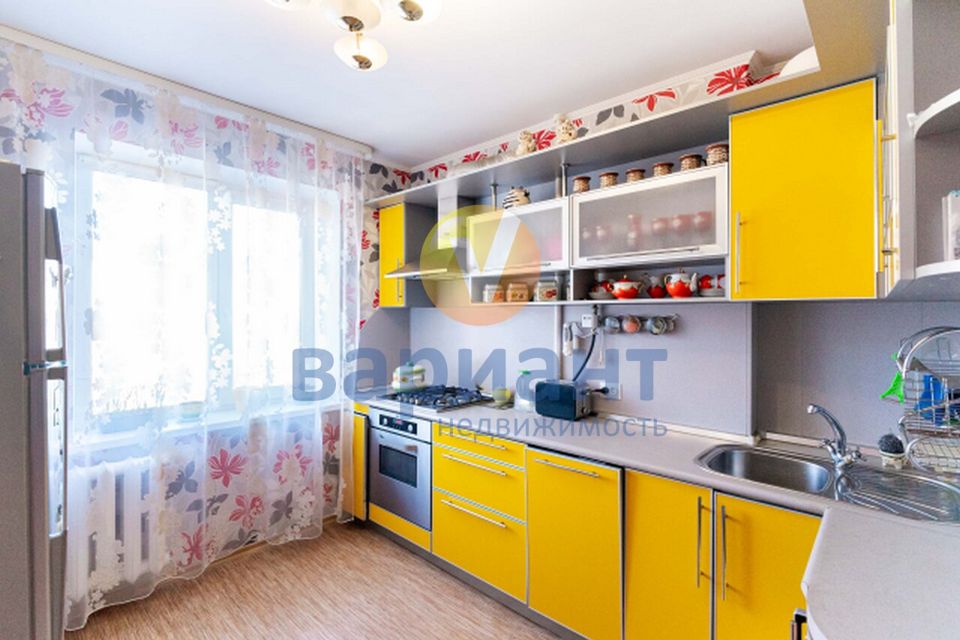 Продаётся 3-комнатная квартира, 61 м²
