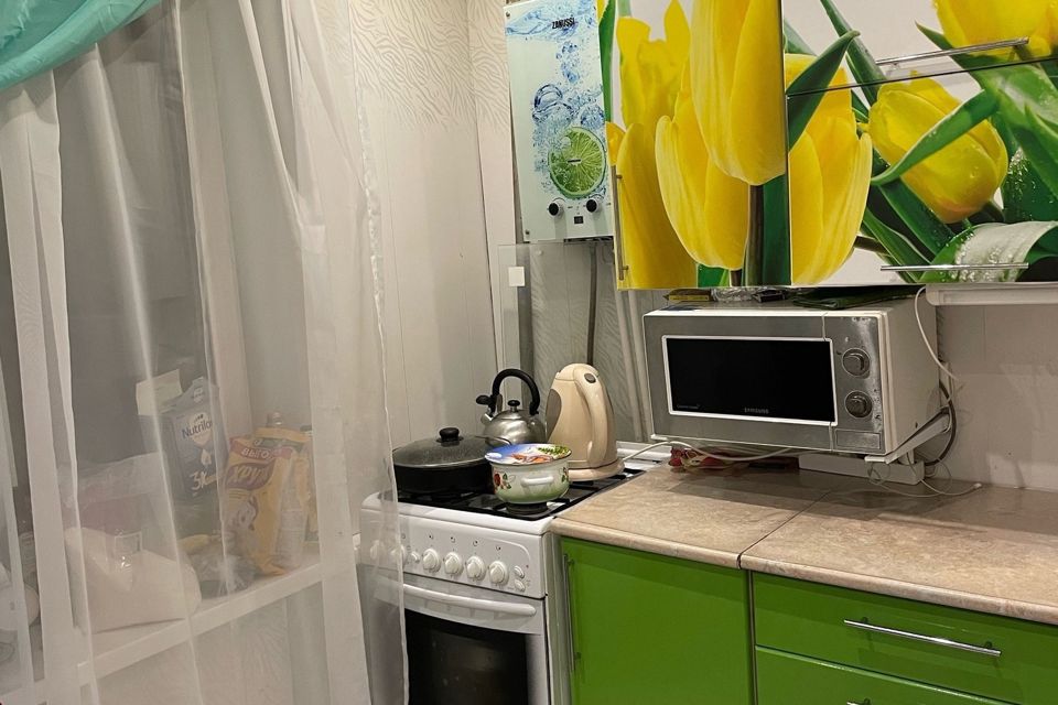 Продаётся 3-комнатная квартира, 58.5 м²