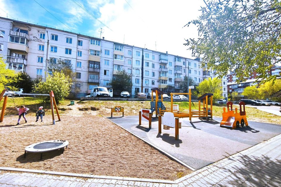 Продаётся 3-комнатная квартира, 61.5 м²