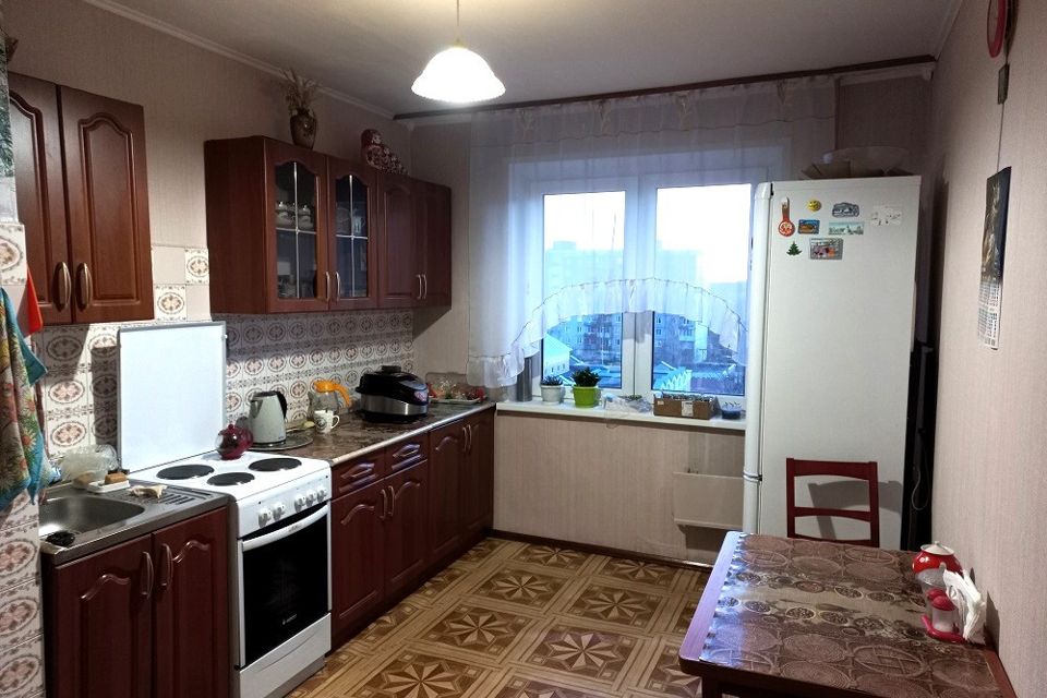 Продаётся 4-комнатная квартира, 95 м²