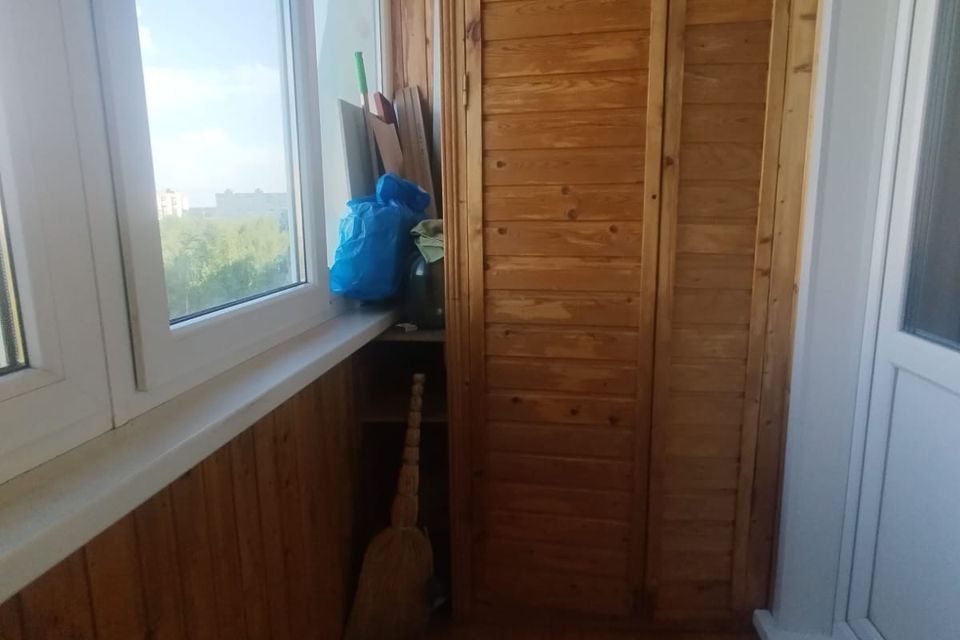 Продаётся 4-комнатная квартира, 80.5 м²