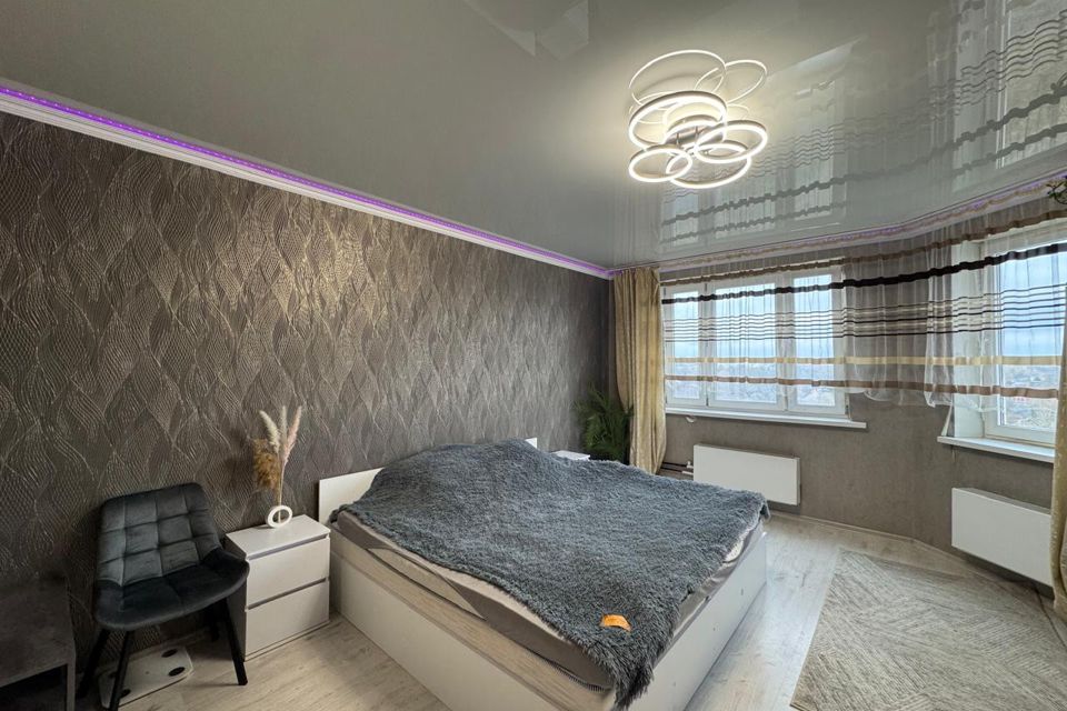 Продаётся 1-комнатная квартира, 42.3 м²