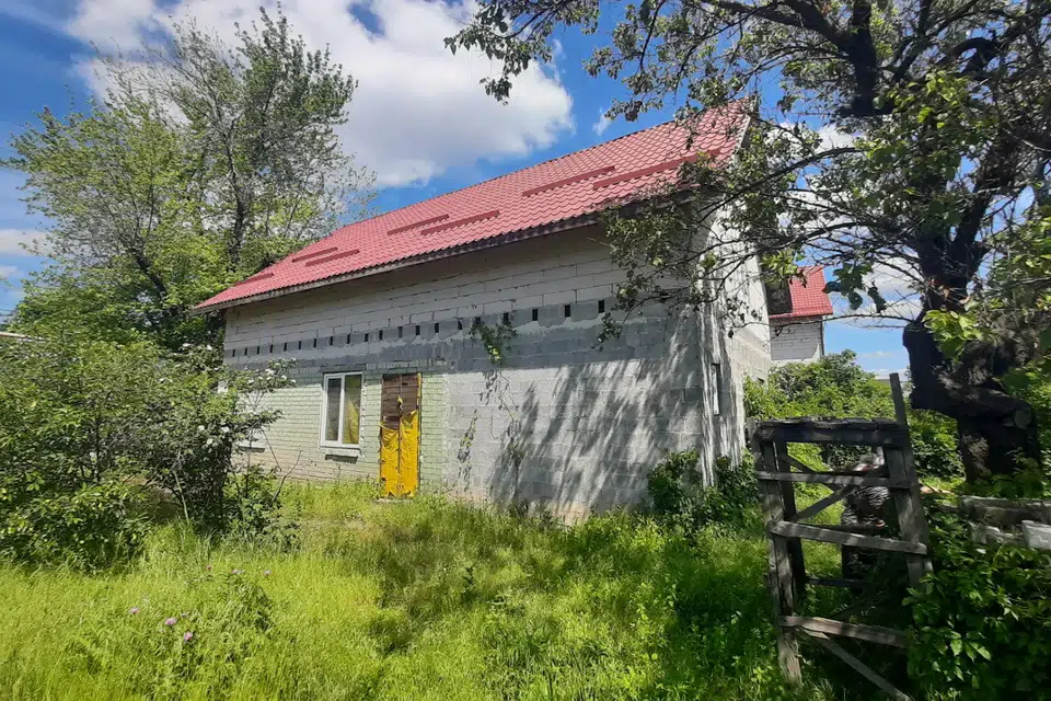 Продаётся 2-этажный дом, 155 м²